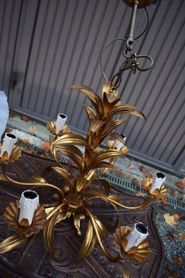 Hollywood regency 1970 metal gold gilt Leaf chandelier lamp