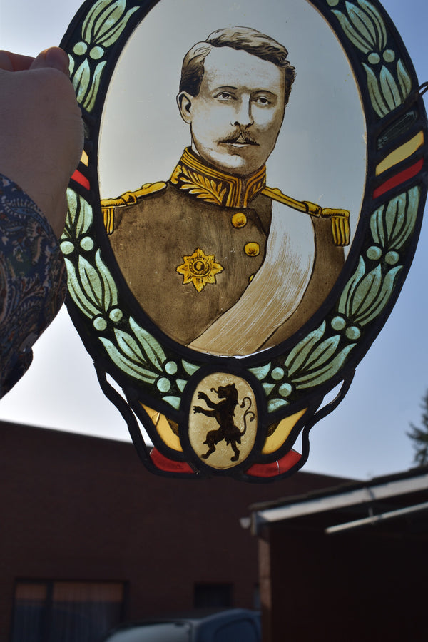Antique Belgian stained glass window panel portrait king Leopold flag lion