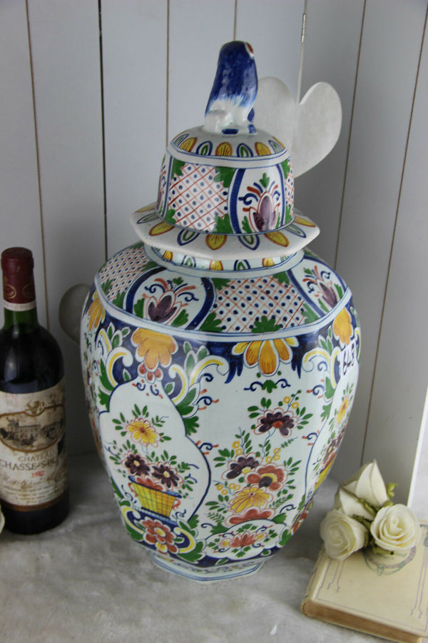 Huge DELFT polychrome ceramic Floral paint VASE foo dog lidded marked