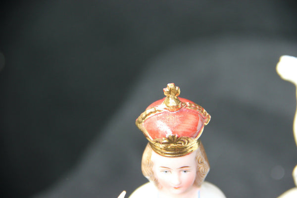 Set of 4 porcelain / bisque statues