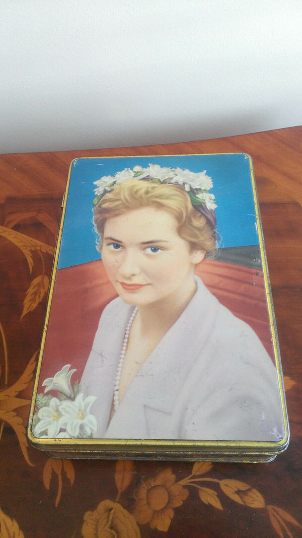 Antique Chocolate Tin young Queen Paola Belgian jaques candy box rare