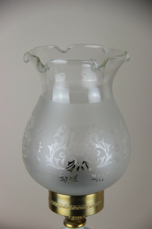 Capodimonte Italian porcelain faience relief Floral decor lamp marked 1960's