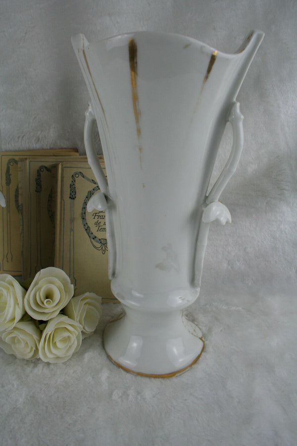 PAIR French OLD PARIS VIEUX porcelain Vases Gold gilt flower decoration