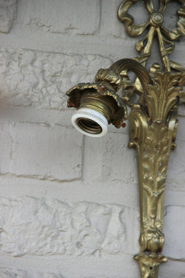 French Vintage bronze louis XVI Wall lights sconces