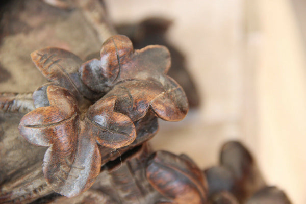Antique Black forest detailed wood carved jewelry trinket box bird