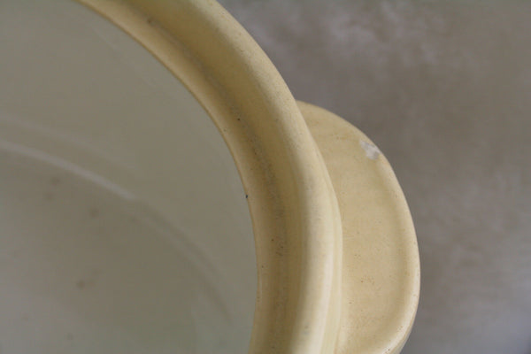 Dutch 1950's Petrus regout marked Ceramic pie pasty oven rabbit dish yellow