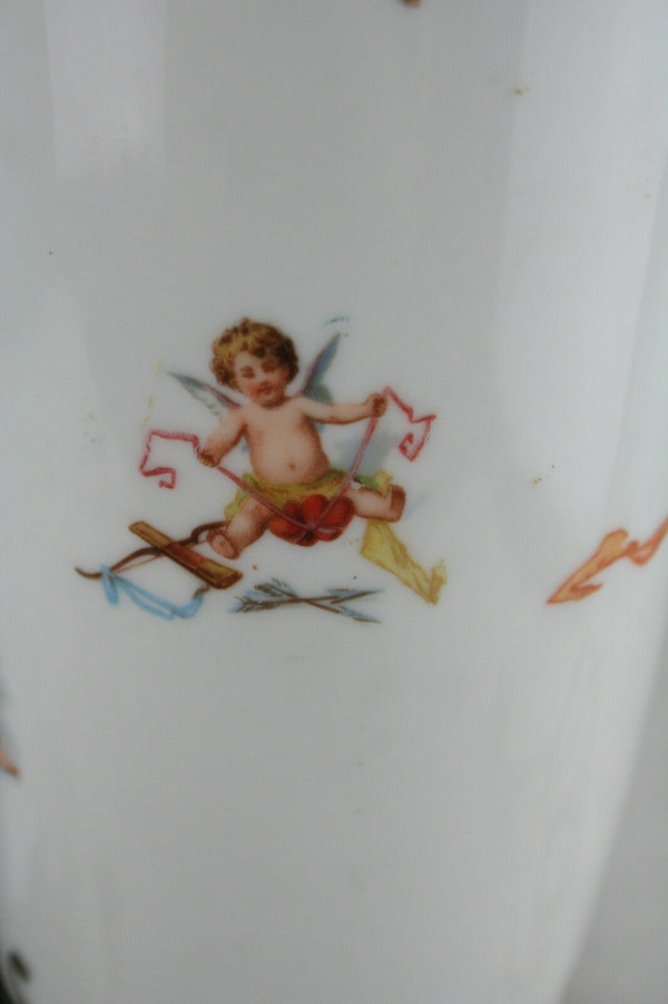 French Vintage 1950's Cherubs angels porcelain green table lamp