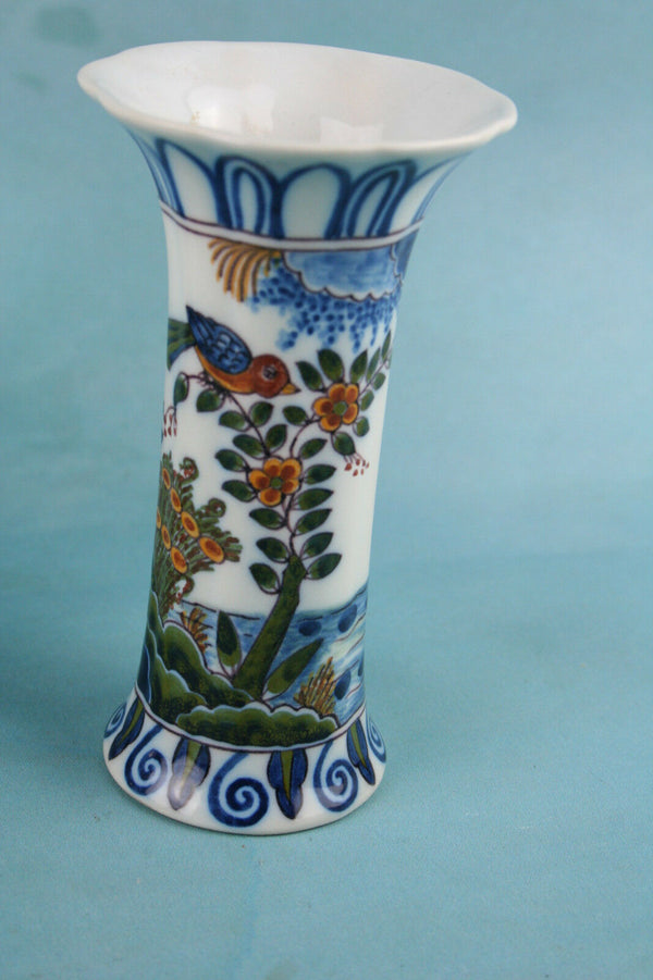 MAKKUM TICHELAAR Delft Pottery Polychrome Garniture set of vases