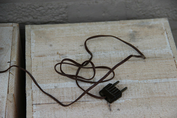 Antique French Notre dame LOURDES Spelter music box porcelain flowers lamp