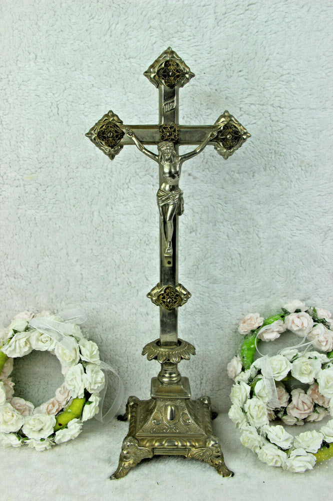 Antique French religious spelter crucifix cross putti angels base