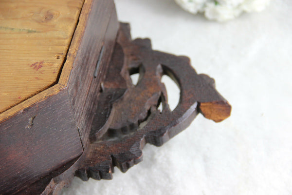 Antique XIX German black forest Wood carved Birds hunting wall clock