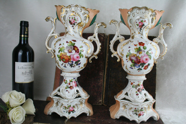 PAIR Exclusive old paris porcelain gout de petit floral decor 19thc French