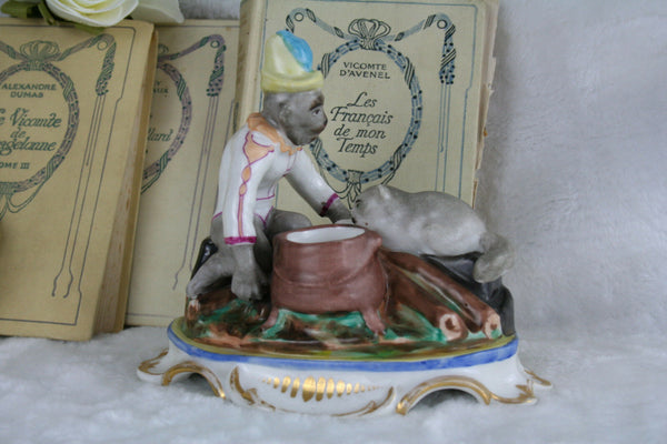 Unusual Paris Porcelain Inkstand inkwell monkey cat FRANCE 19th c petit