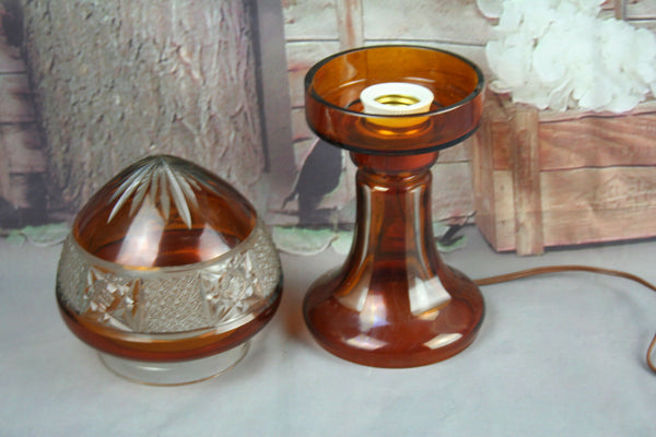 Belgian Glass cutted Crystal lamp very detailed cutting lamp