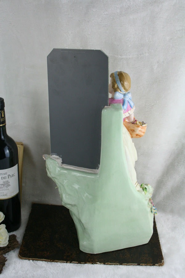 Gorgeous Porcelain majolica flowers Lady figurine bird mirror stairs statue