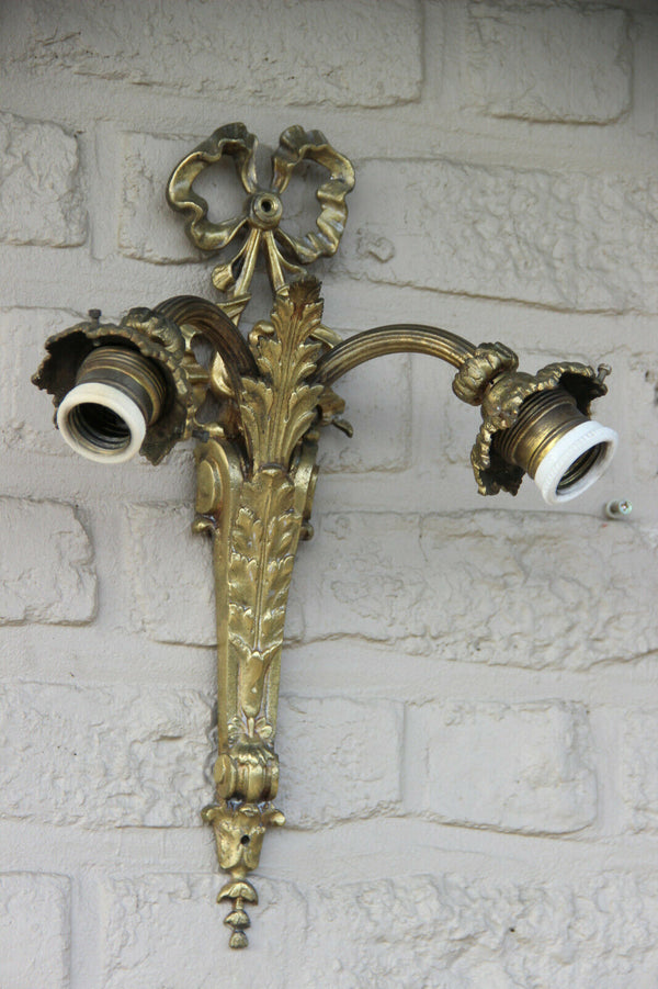French Vintage bronze louis XVI Wall lights sconces