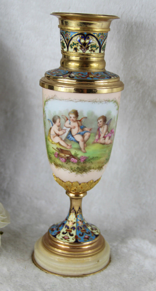 Rare French 19thc Enamel Cloisonne Onyx porcelain putti Vase top piece