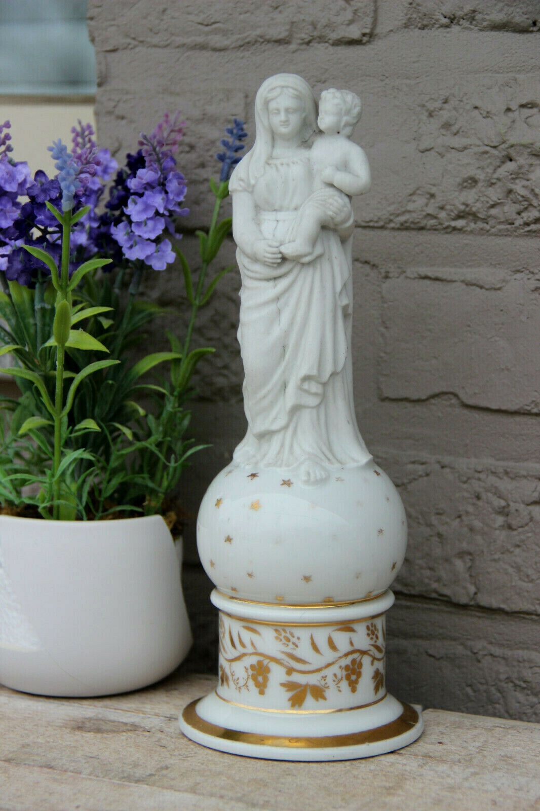Antique  French Religious vieux paris porcelain bisque madonna figurine statue