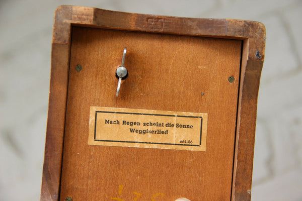 Antique hand Black forest wood carved swiss bear statue music box ashtray