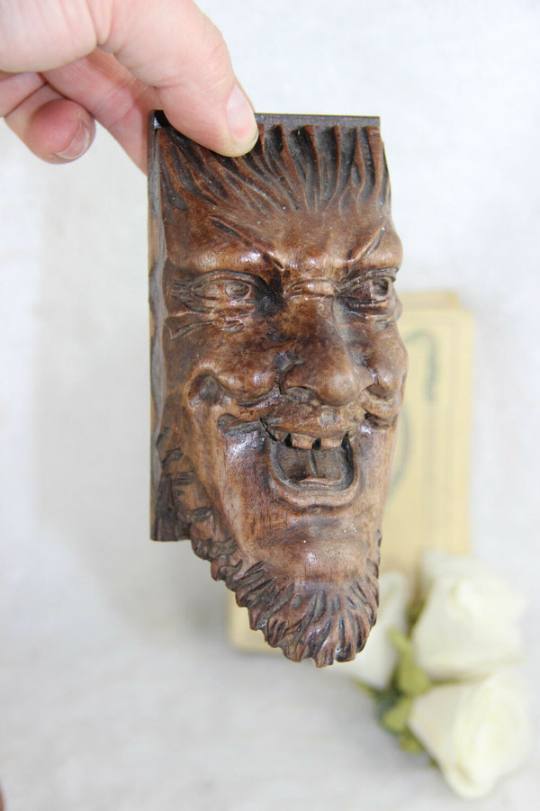 Set of 4 Antique XVIII Wood carved DEVIL gothic figurines head portrait ornament