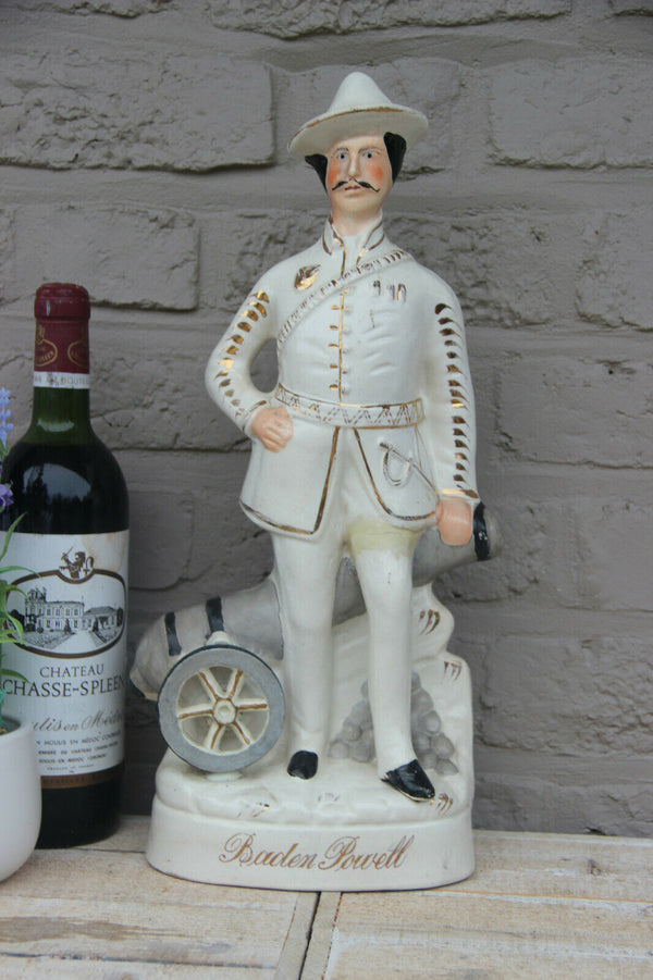 Antique STAFFORDSHIRE pottery Statue figurine BADEN POWELL officer soldier