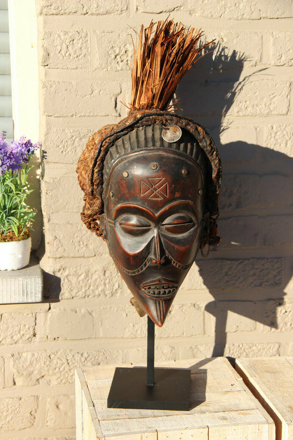Chowke African Wood carved mask circa 1940-1950 on stand