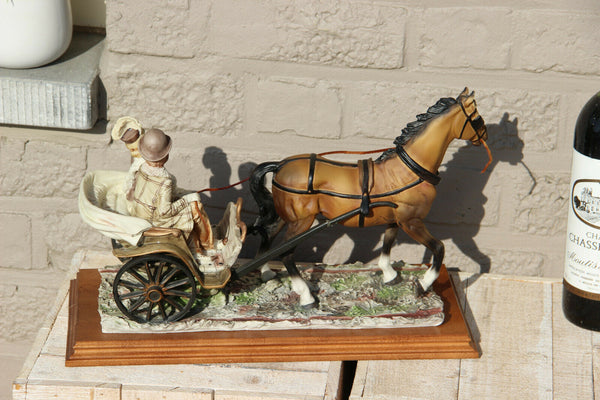 Capodimonte BALCARI marked porcelain romantic coach carriage horse couple