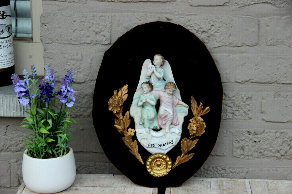 Antique Religious Bisque porcelain angels religious plaque on velvet medaillon
