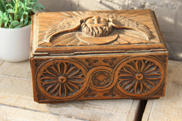 Antique religious church wood carved neo gothic religious putti angel  Box