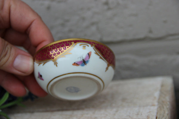 Herend Hungary Hand Painted Porcelain Trinket Box  birds decor