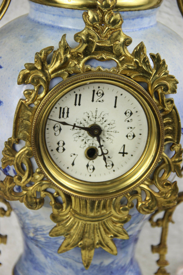 XL delft blue white mill landscape ceramic Clock