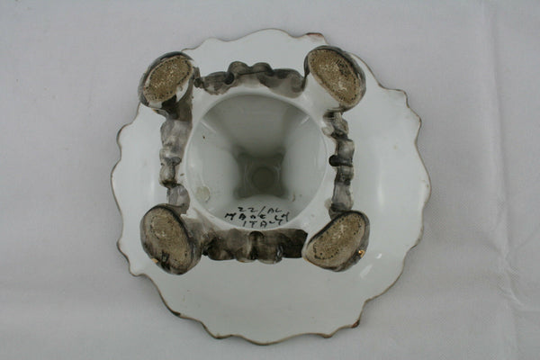 Italian Majolica Biscuit Cookie tray plate center piece table flower cake stand