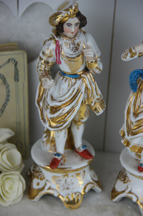 PAIR antique French 1900 vieux paris porcelain Pique fleur vases figurines