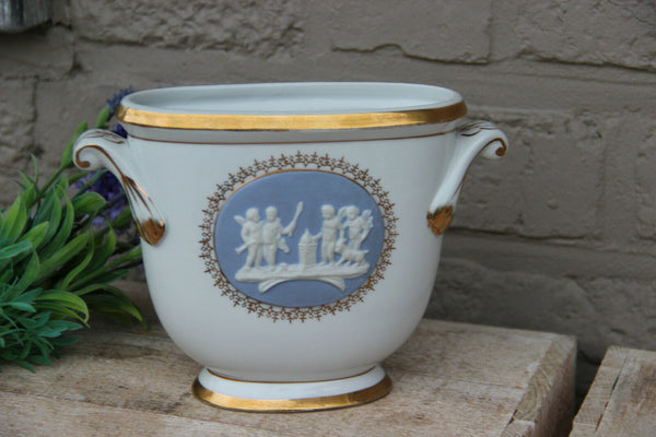 Vintage porcelain wedgwood putti angels medaillon Vase