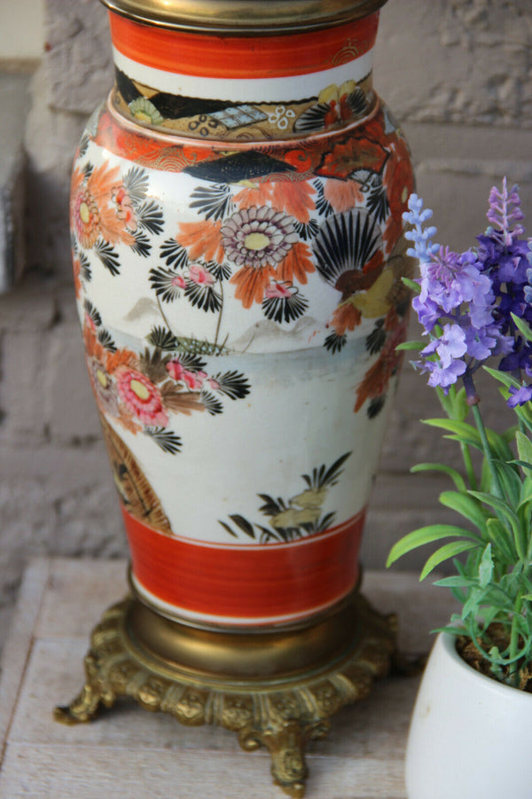 Antique japanese kutani porcelain birds oil lamp peacock glass shade rare