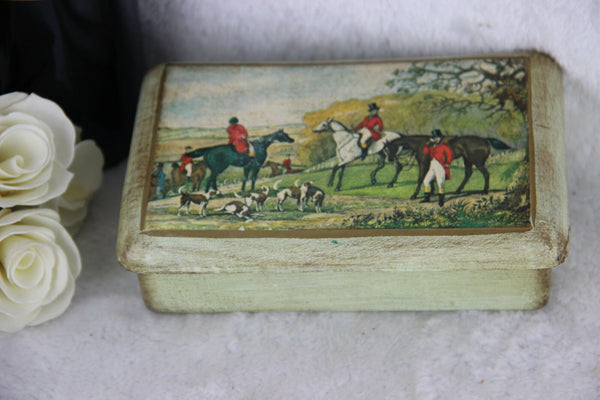Vintage 80's French butter dish faience Serving ceramic hunting dogs scene