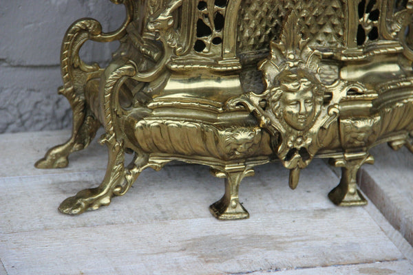 Huge bronze Putti lion head mantel clock FHS movement