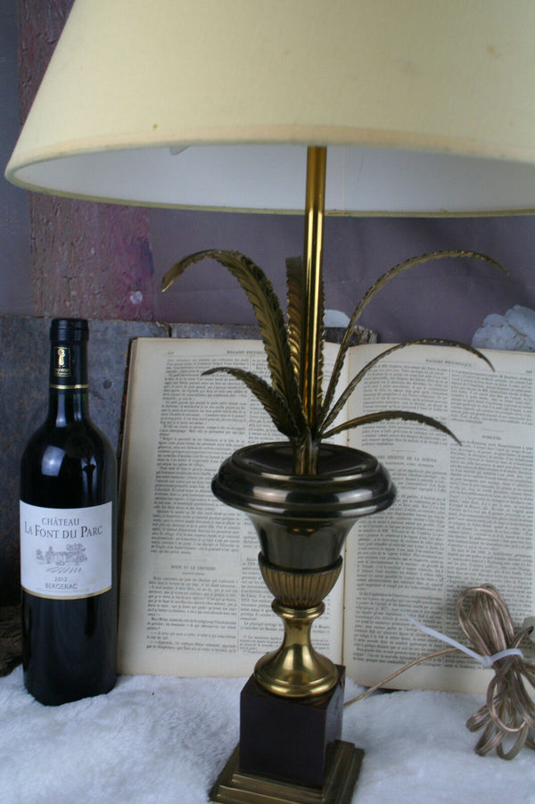 French Vintage 1960 Brass leaves table lamp mid-century vintage