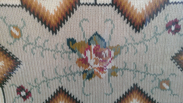 Art deco serving tray plate wood and knitted flowers inside glass