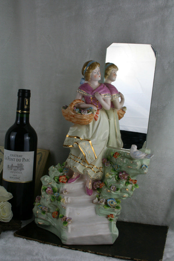 Gorgeous Porcelain majolica flowers Lady figurine bird mirror stairs statue