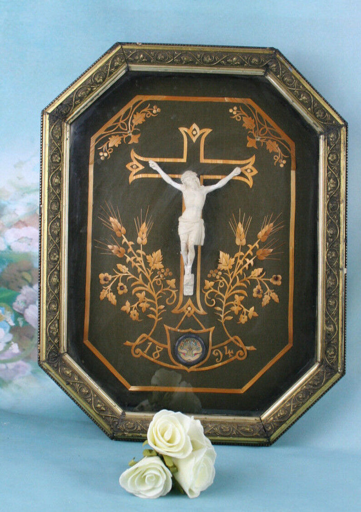 Antique 19th religious Crucifix framed with relic religious
