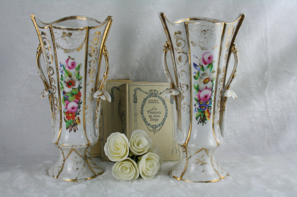 PAIR French OLD PARIS VIEUX porcelain Vases Gold gilt flower decoration