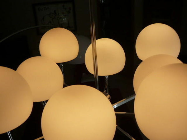 Sciolari design 8 opaline glass globes Chandelier sputnik spider model retro