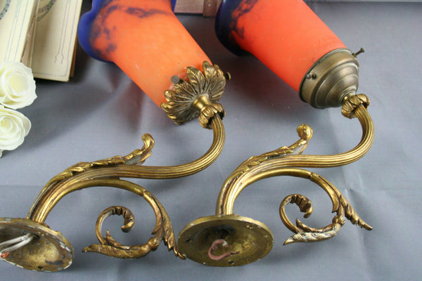 Antique pair of French Art Deco bronze sconces wall lights by NOVERDY 1920