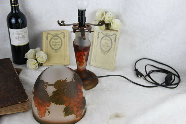 Gorgeous GLASS paste Grapes floral pate de verre table lamp attr. GALLE marked