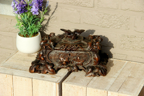 Antique Black forest detailed wood carved jewelry trinket box bird
