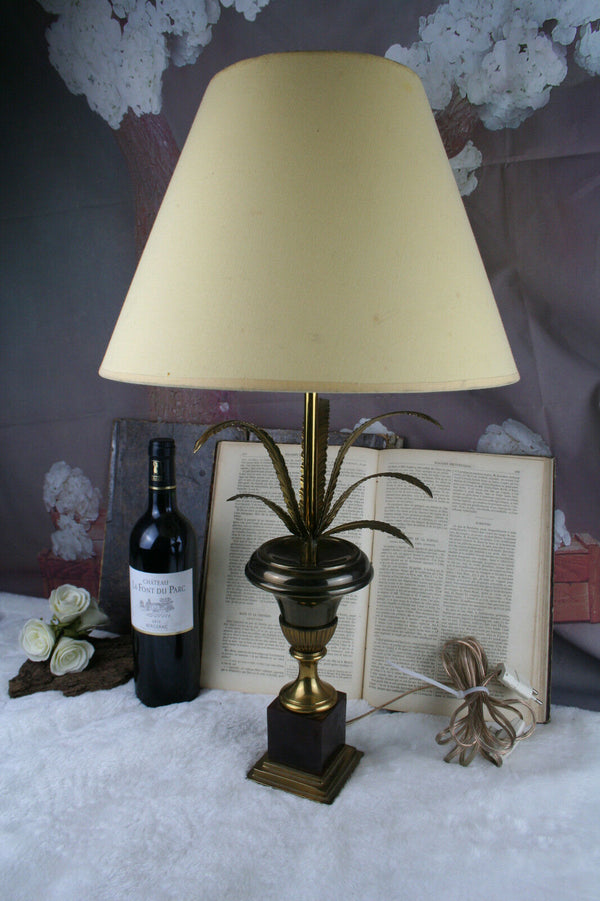 French Vintage 1960 Brass leaves table lamp mid-century vintage