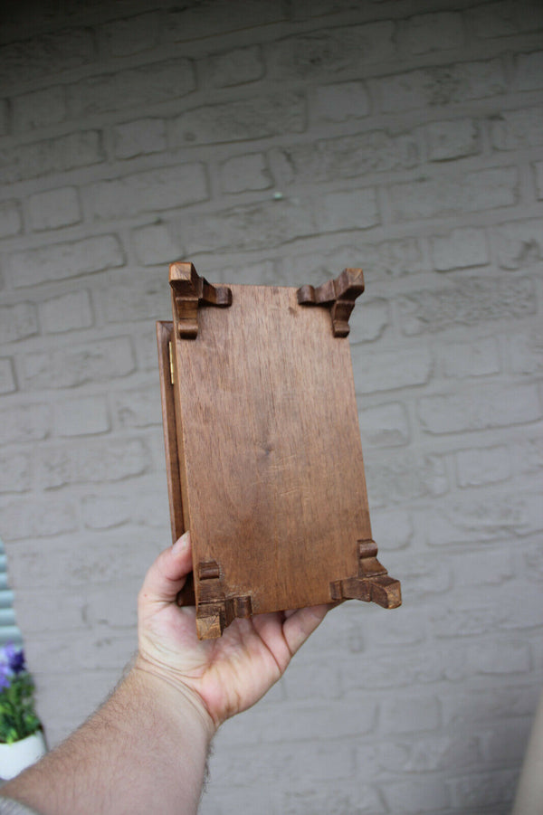 Antique Black forest Swiss wood carved box jewelry trinket 19th c deer animal