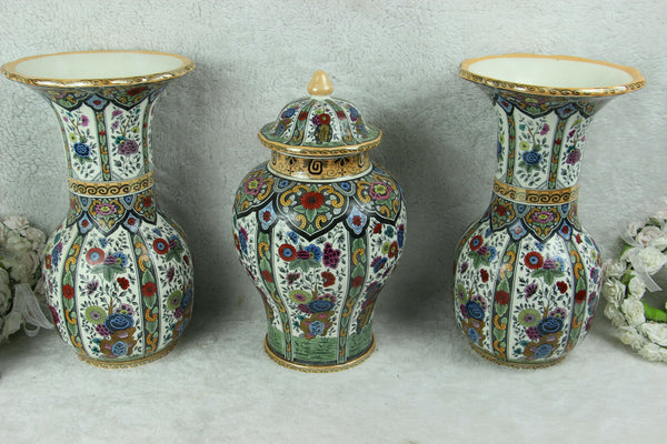 Petrus Regout Maastrich delft polychrome floral pottery Vases Set