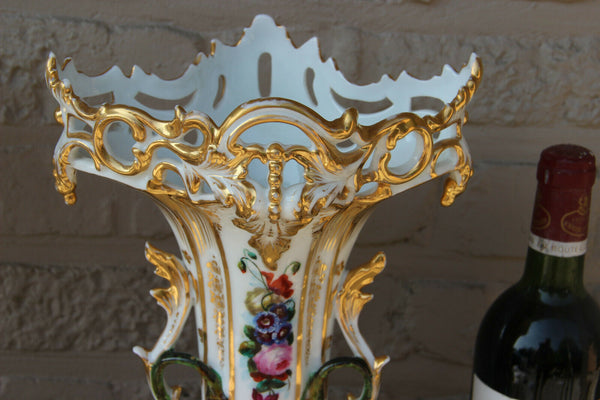 Top antique Vieux paris porcelain FRench vases Floral relief decor attr. petit